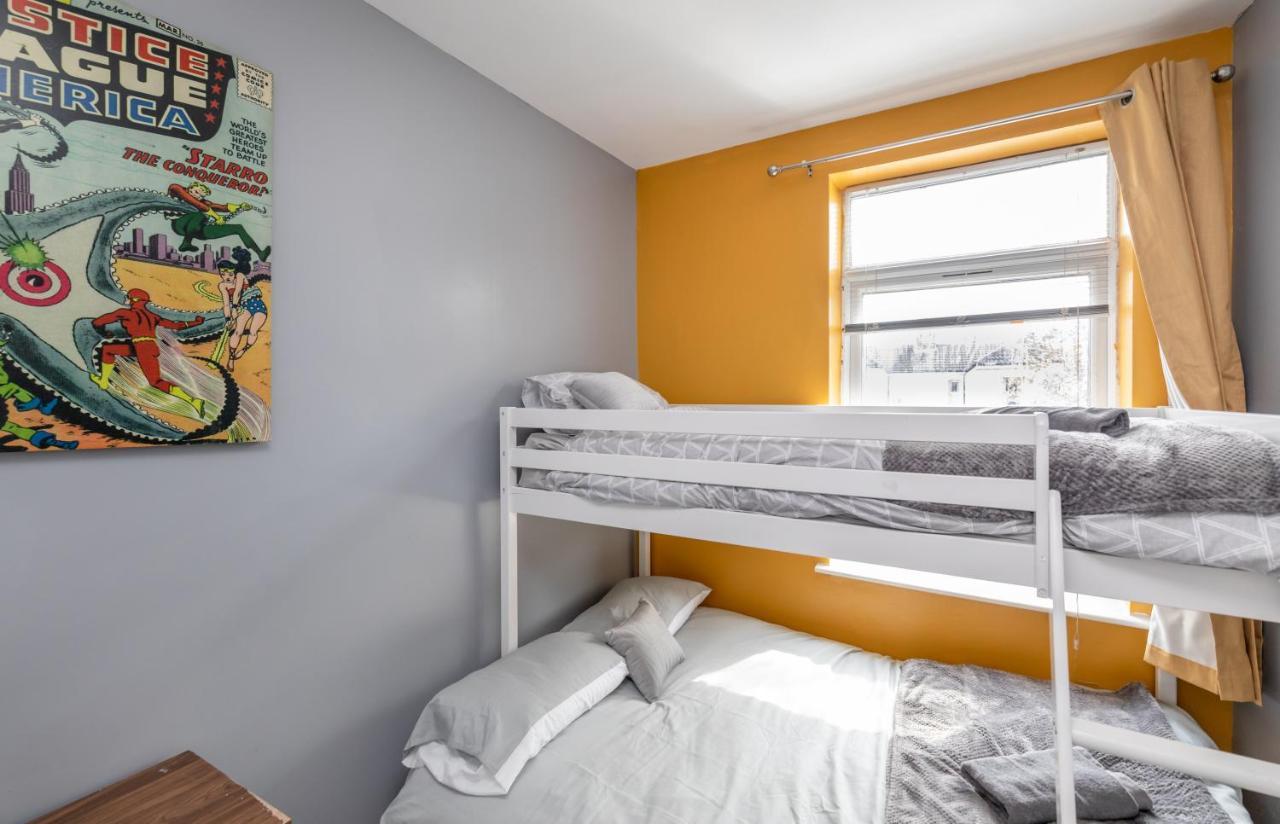 Stockton Town Centre Studio Apartments Free Parking And Wi-Fi Exterior photo